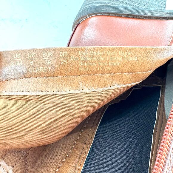 Zodiac Claret Chelsea Boots 8.5 Brown NWOT Ankle Booties Vegan Leather Heel - Picture 7 of 7